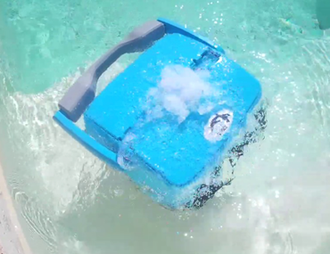 Piscine robot sans fil